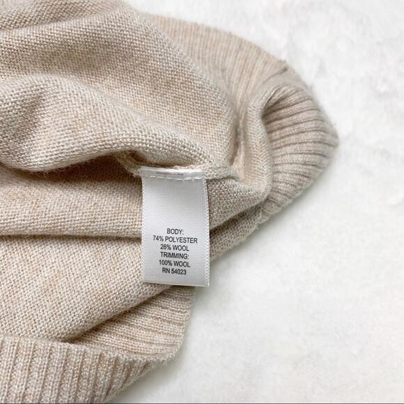 BANANA REPUBLIC Beige Embellished Beaded Wool Blend Sweater size Small - Picture 10 of 10